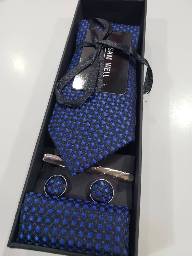 Presley Neckties + clip + cufflins